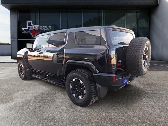 2025 GMC HUMMER EV SUV — interior view